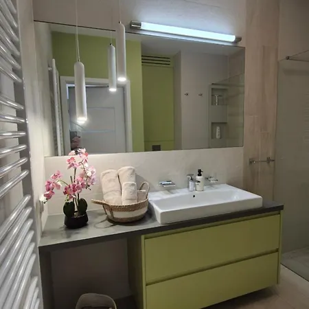 Boznicza Old Town Lux Apartment, Self Check-in 24h, Free Parking *