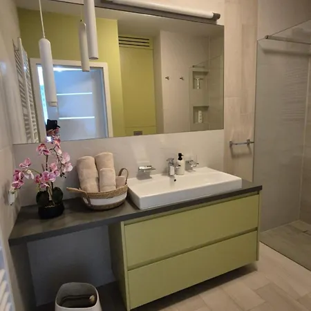 Daire Boznicza Old Town Lux Apartment, Self Check-in 24h, Free Parking Poznan