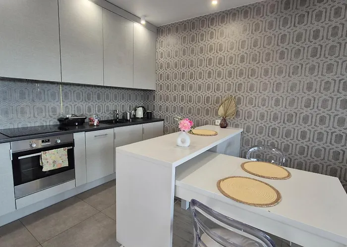 דירה Boznicza Old Town Lux Apartment, Self Check-in 24h, Free Parking פוזנן