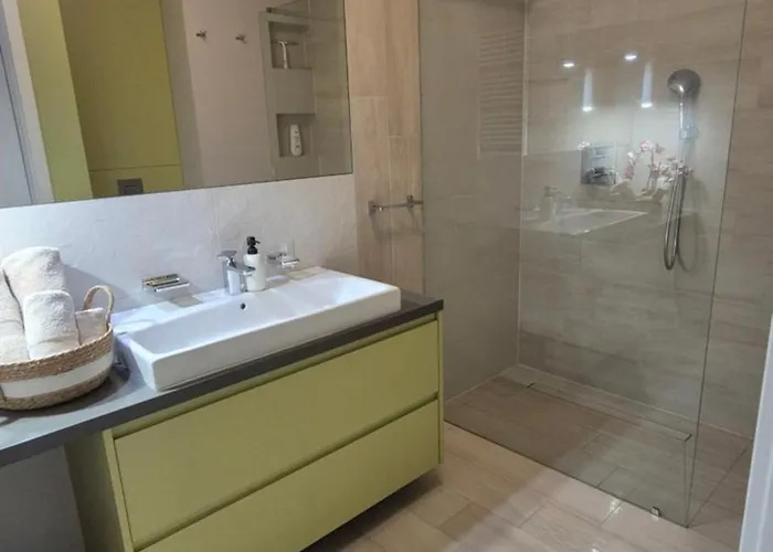 דירה Boznicza Old Town Lux Apartment, Self Check-in 24h, Free Parking פוזנן